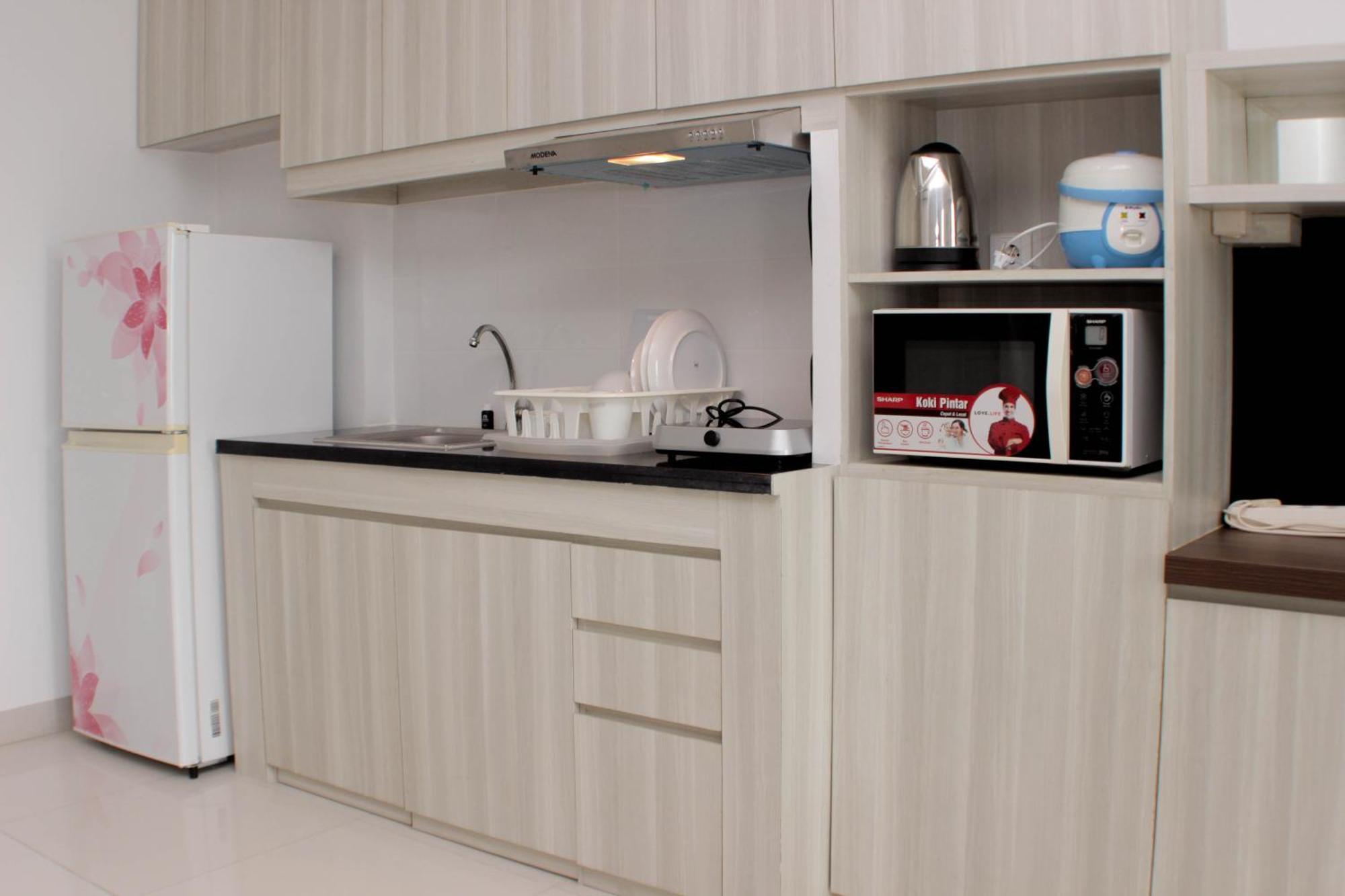 Apartemen Comfortable And Spacious At Azalea By Travelio Bekasi