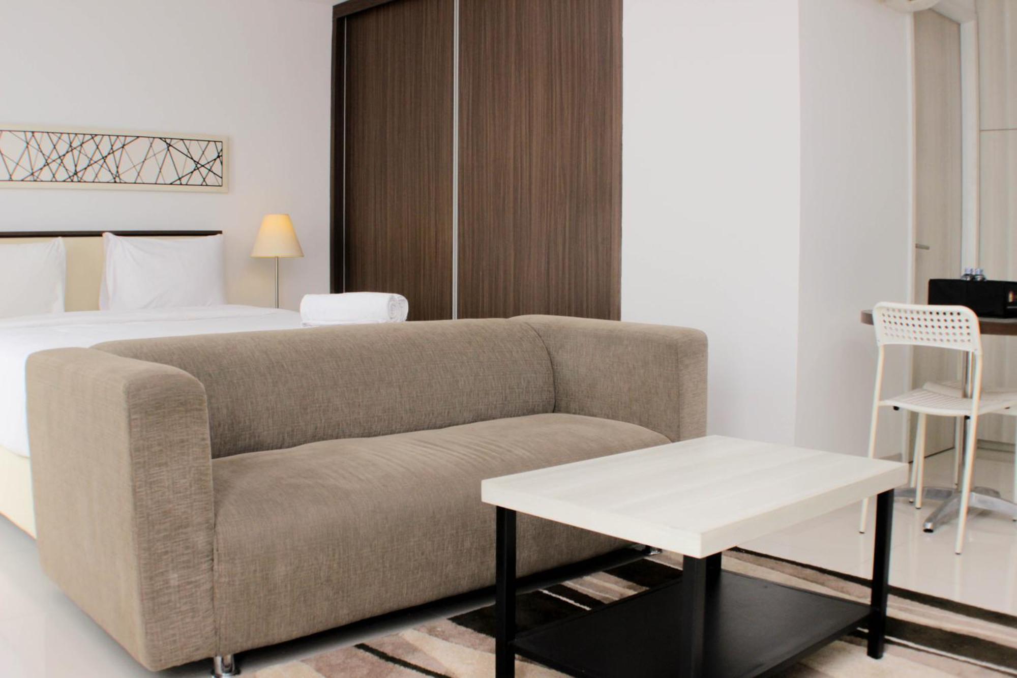 Comfortable And Spacious At Azalea By Travelio Apartemen *